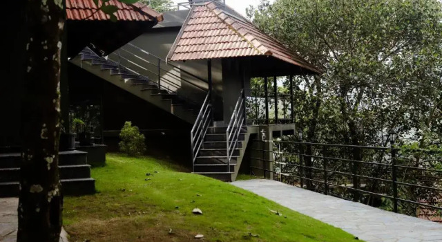 Коттедж Premier Haze and Kites Resort Munnar
