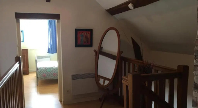 Fermette rénovée avec jardin clos, animaux acceptés, WiFi et parking - FR-1-489-87, Prenota Hotel Bourbon-l'Archambault Allier