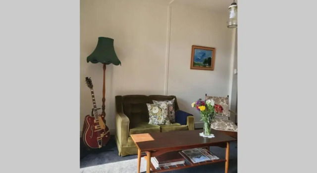 Homeo Alpine Cottage, Buchen Sie Ferienhaus Omeo Gippsland
