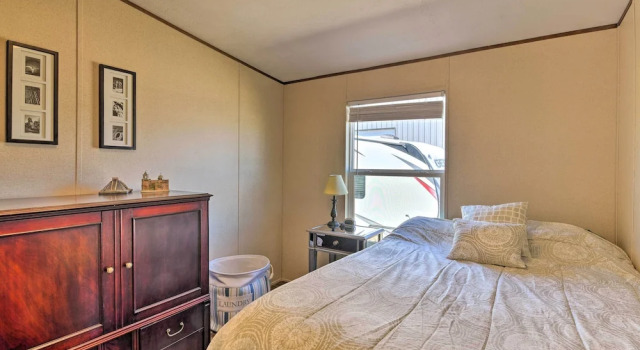 Коттедж Quaint Port O'connor Home - 3 Mi to Beach!