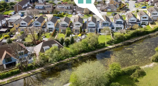 Коттедж Renovated Home for 8 Canal Walk to Chichester