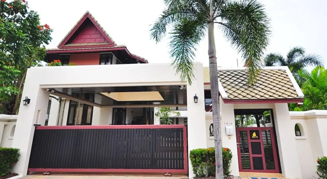 Ramida Pool Villa