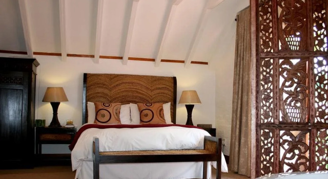 Sandton Lodge Bryanston, Забронировать Отель Бизнес-отели Йоханнесбург, 4* 5*
