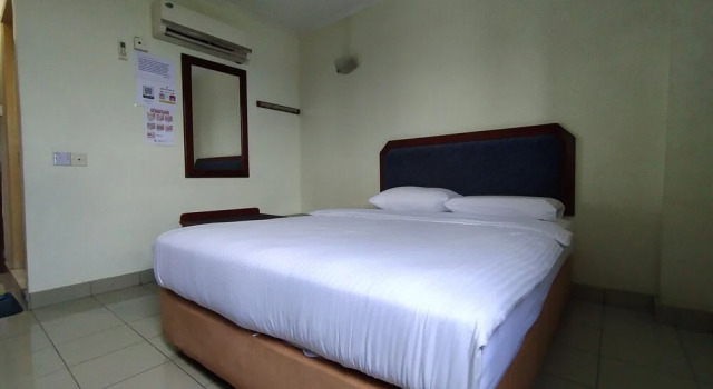 OYO 90632 Faber Inn, Rezerwuj Hotel Hotele w Sarawak z parkingiem, Parking