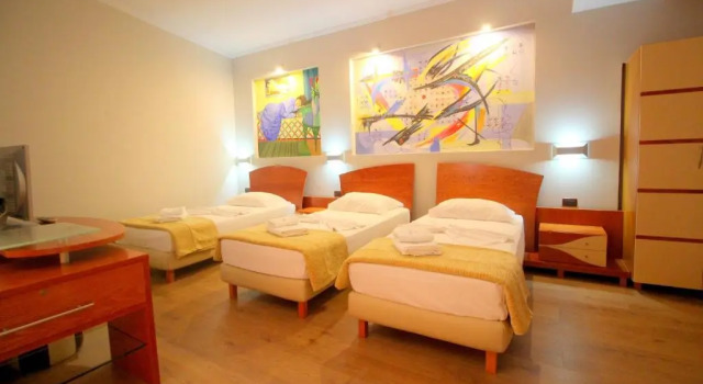 Трёхместный номер Standard Hotel Saranda International