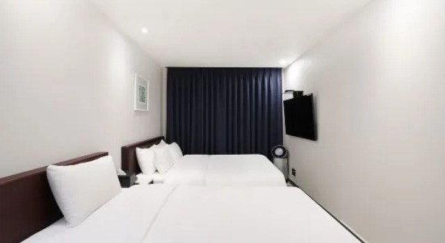 Двухместный семейный люкс Hip Hotel