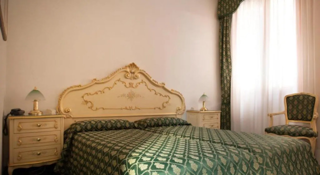 Двухместный номер Standard Hotel Commercio & Pellegrino