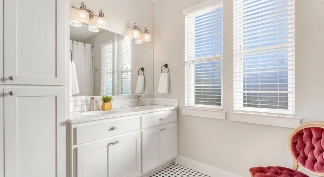 Harribo Townhome - Walk Everywhere - Downtown Fay
