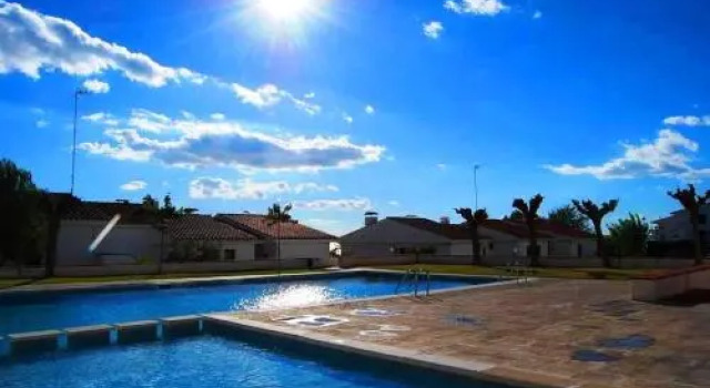Apartment Aloha Sitges, Забронировать Апартаменты/квартира Отели Ситжес с парковкой, рядом с Церковь Св. Варфоломея и Св. Текли, Парковка