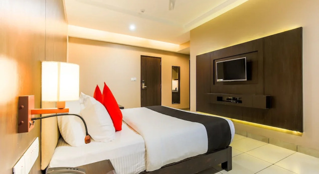 Capital O 23452 Rivasa Emerald, Prenota Hotel South Goa Goa
