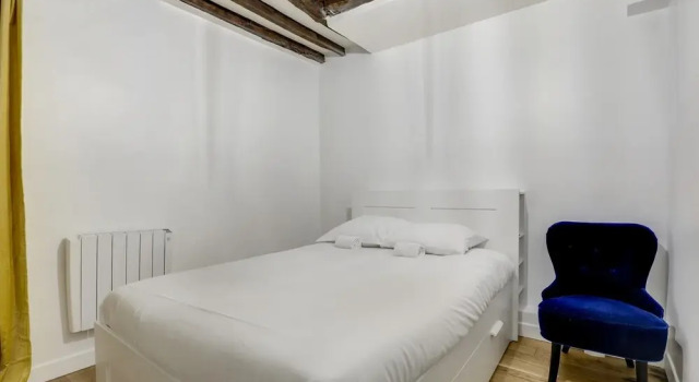 Magnificent Apartment Near Republique, Забронировать Апартаменты/квартира 10-й округ: Республика Париж, рядом с Станция метро Rambuteau