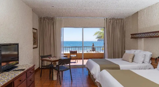 Двухместный номер Standard с балконом и с видом на океан Hotel Playa Mazatlan
