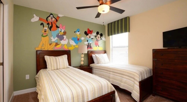 Beautiful Spacious Vacation Villa, Bbq Grill4902cg 6 Bedroom Home by Redawning