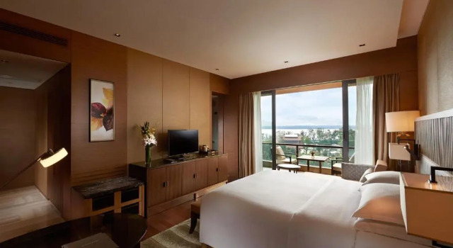 Двухместный номер Standard Hilton Wuhan Optics Valley