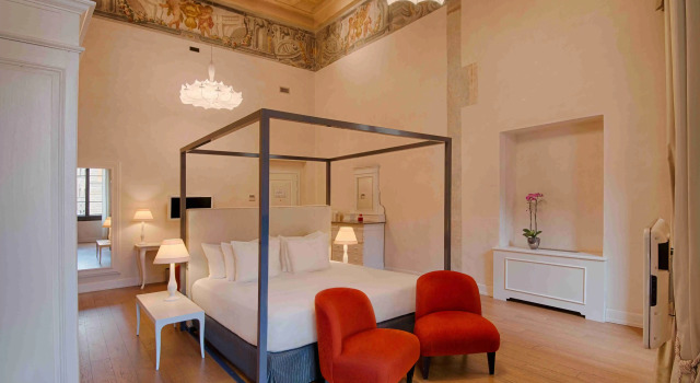 Porta Rossa Hotel Firenze, Colbert Collection, Забронировать Отель Отели Флоренции 5 звезд, рядом с Рынок Святого Лоренцо, 5*