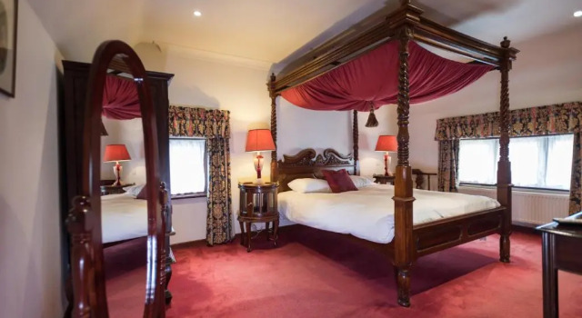 Номер Standard Golden Lion Hotel
