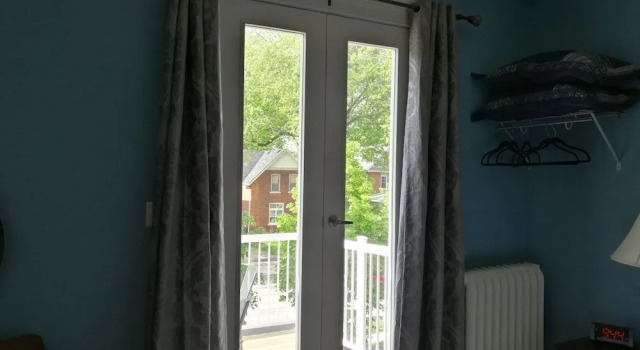Ambassador B&B Guest Home, Забронировать Отель «постель и завтрак» Отели Стратфорд с завтраком, рядом с Место проведения Стратфордского театрального фестиваля, Завтраки