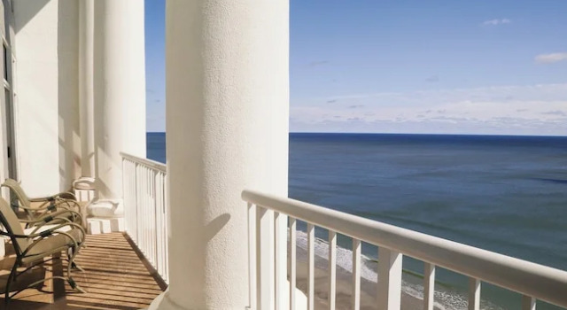 Номер Standard c 1 комнатой с балконом Club Wyndham SeaWatch Resort
