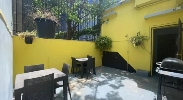 Апартаменты Near beach, restaurant and bars Sleeps 6 with 2baths