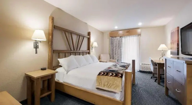 Номер Standard с балконом Best Western Plus Kentwood Lodge