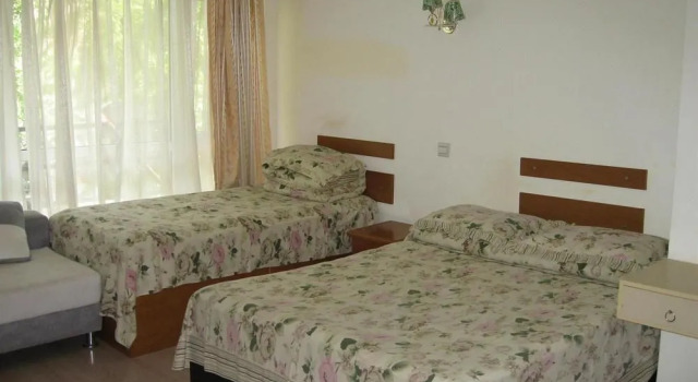 Minyun Hotel, Book Hotel Xigang District 
