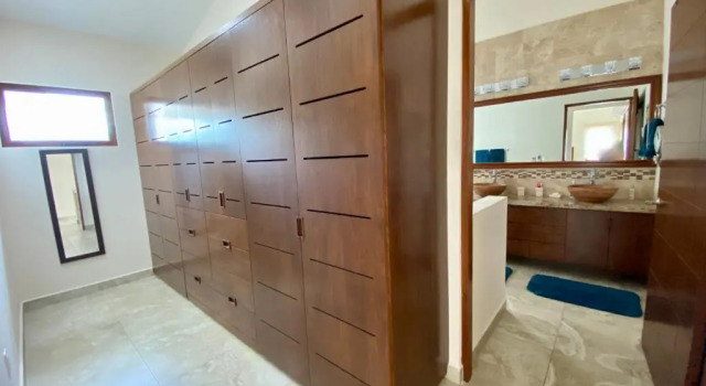 Casa Arnold - Luxurious 4 bedroom villa with pool, Rezervovat Vila Puerto Aventuras 