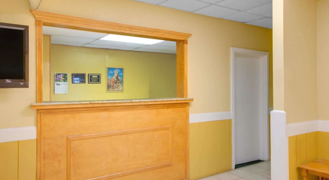 Queen City Inn, Buchen Sie Hotel Bangor 