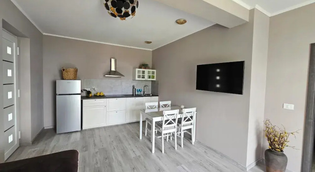 Апартаменты Apartments with Shared Pool Casa Bianca