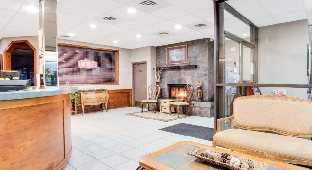Howard Johnson by Wyndham Enderby, Buchen Sie Hotel  