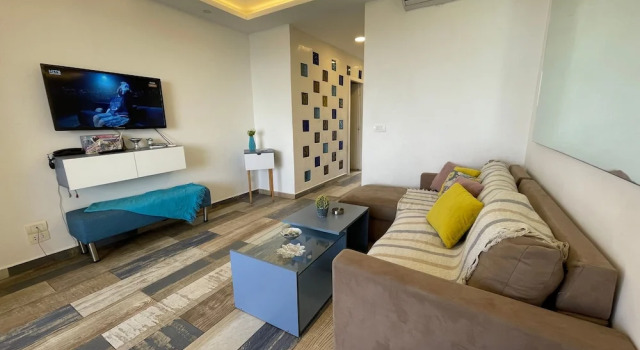 Chalet in Solemar,renovated,parking,wifi Elec, 24 - 7, Book Chalet Hotels in Baabda with Parking, Parking