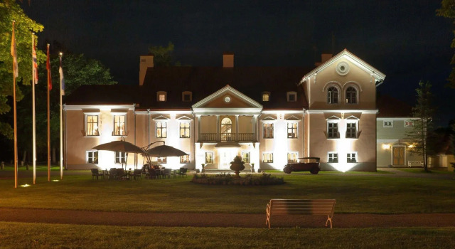 Загородный клуб и spa-центр усадьбы Вихула