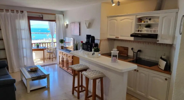 Casa Playa del Duque 2 in 1st sea line directly at the beach, heated pool, Wifi, Prenota Hotel Hotel a Tenerife con piscina, Piscina