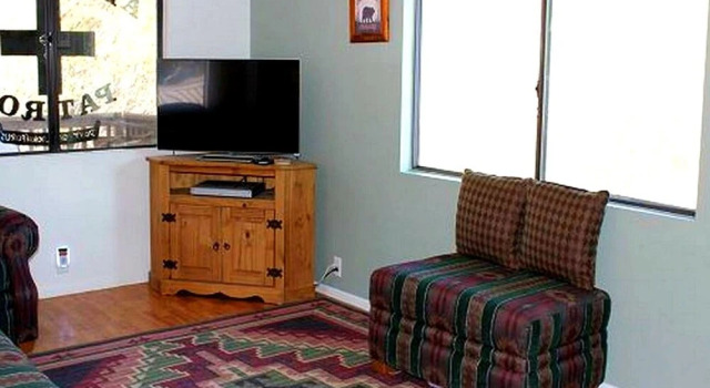 Moonridge Den- One Bedroom, Rezerwuj Hotel Big Bear Lake Stany Zjednoczone