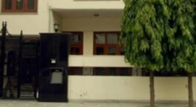 Divistha Guest House Gurgaon, Забронировать Гостевой дом Гостевые дома Гургаон, рядом с Motorola Solutions India, Гостевой дом