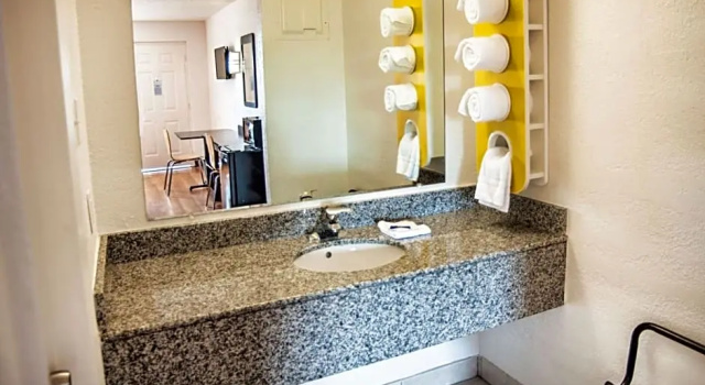 Номер Standard Motel 6-Corsicana, TX