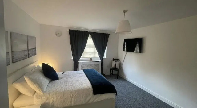 Captivating 2-bed Apartment in London, Varaa Huoneisto Asunnot kohteessa Merseyside, Huoneisto