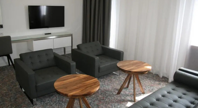 Люкс с 2 комнатами Hotel Austria & Bosna
