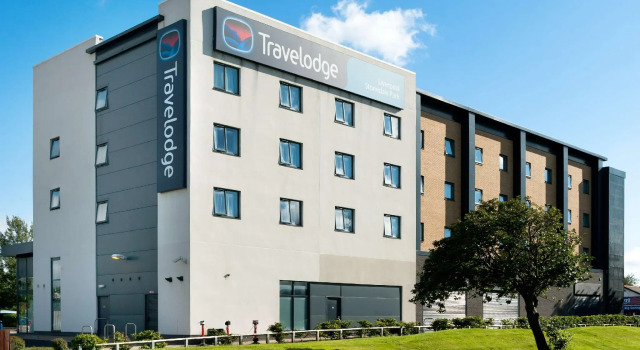 Travelodge Liverpool Stonedale Park, Забронировать Отель Отели Англии 3 звезды, 3*