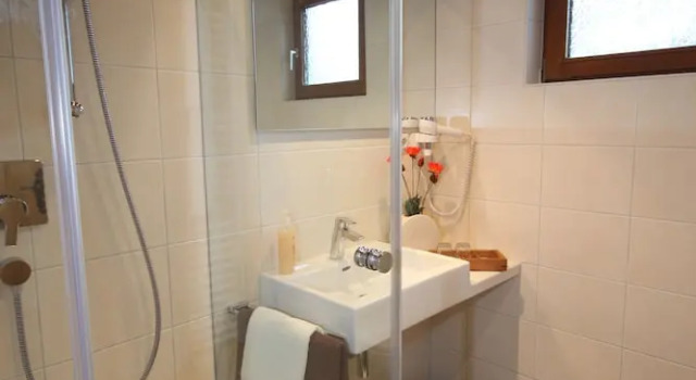 Двухместный номер Standard с балконом Dreimäderlhaus - Das vegetarische Boutique Hotel
