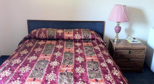 Circle 6 Motel