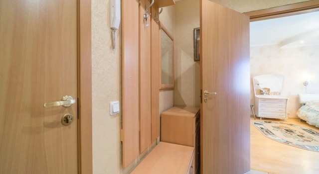 Hello Apartment Dmitriya Ustinova 4, Rezervasyon Daire Nevskiy district Sankt Peterburg, Rybatskoye Metro Station yakınında