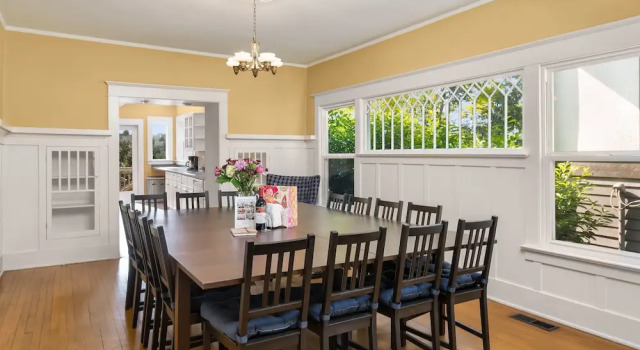 Seattle Vacation Home: The Campus, Забронировать Дом для отпуска Сиэтл штат Вашингтон