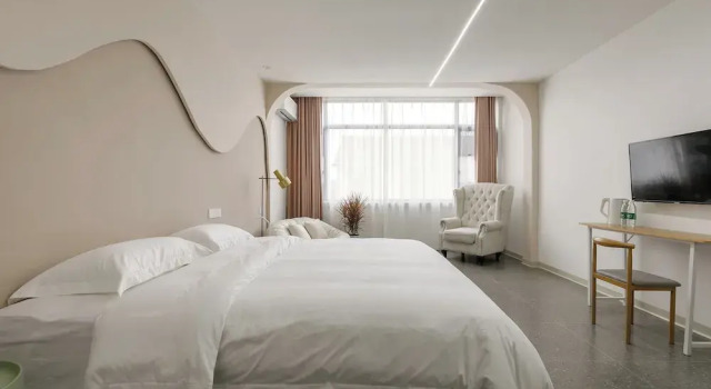 Номер Deluxe Xianghang hotel