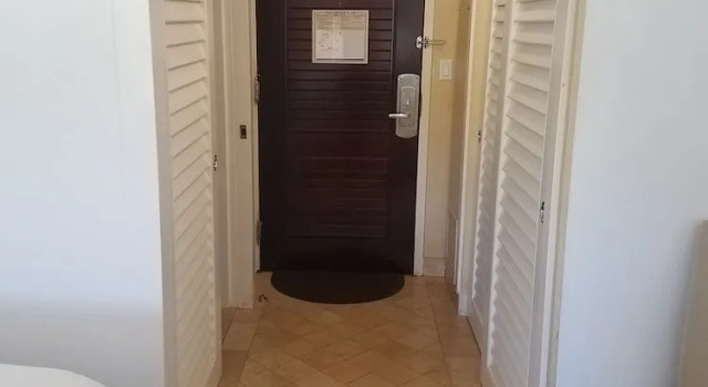 Номер Luxury 2417 at Oceanfront Resort Lihue Kauai Beach Drive Private Condo