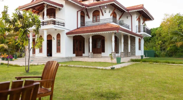 Sri Lagoon Villa