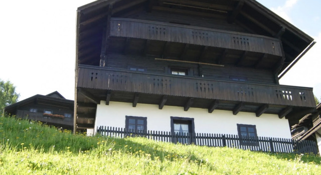 Mountain View Apartment in Nassfeld near Ski Resort, Book Apartment Presseggersee Hermagor-Pressegger See