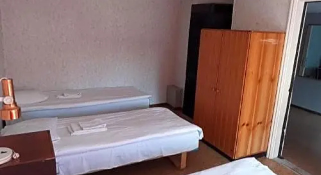 Budget Hostel, Varaa Hostelli Hotellit Pärnumaa pysäköinnillä, Pysäköinti