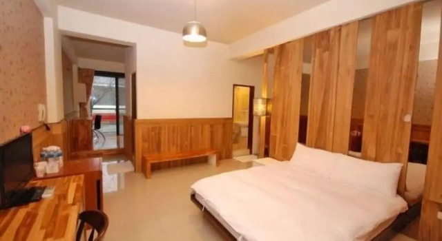 Sanyi House