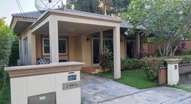 Happy House Casa Seaside Rayong, Забронировать Отель Бан-Чак-Пхай провинция Районг