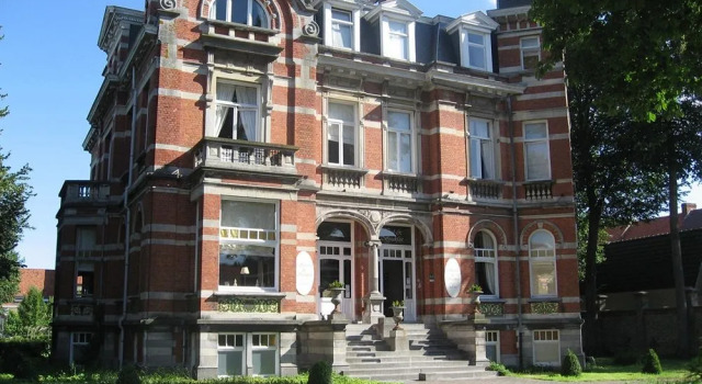 B&B t Kasteel & t Koetshuys, Забронировать Отель «постель и завтрак» Вёрне Westhoek